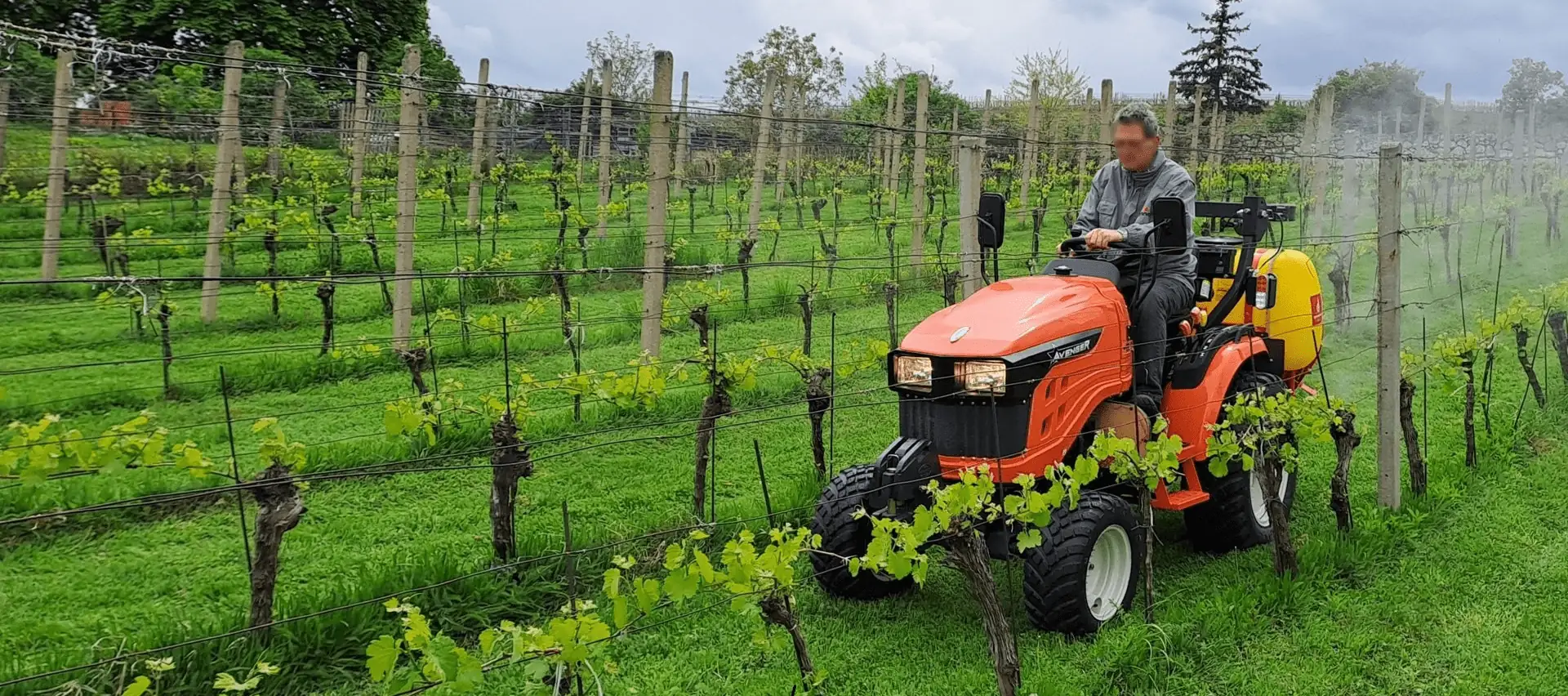 Avenger 26 – Malotraktor Mitsubishi 26 HP | levnytraktor.cz